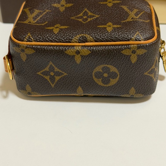 Louis Vuitton Trousse Wapity pouch Brown Monogram Mini Bag, wristlet - Picture 8 of 15